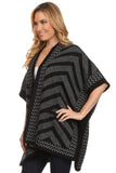 HMT-4034 Black/Gray Chevron-Print Wrap Poncho with Pockets